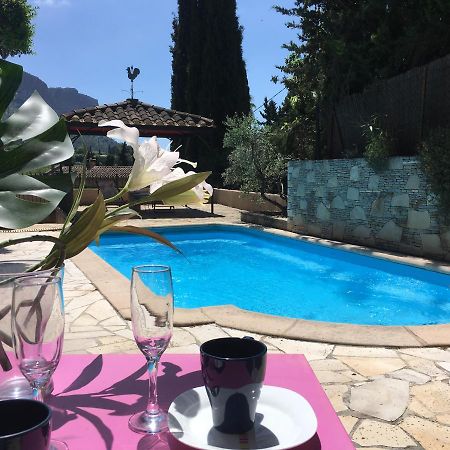 Boutique Hostel By Κασί Εξωτερικό φωτογραφία