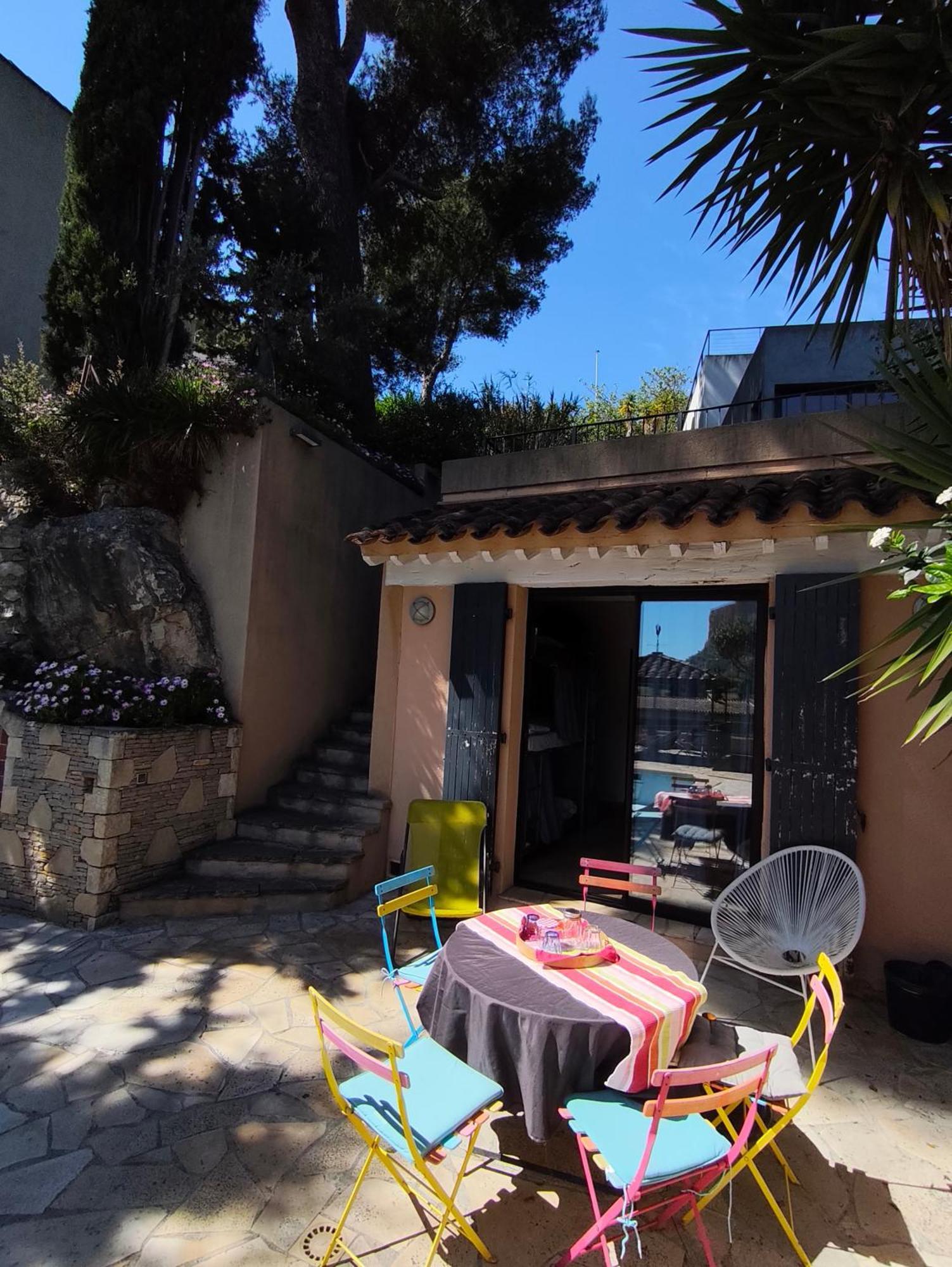 Boutique Hostel By Κασί Εξωτερικό φωτογραφία